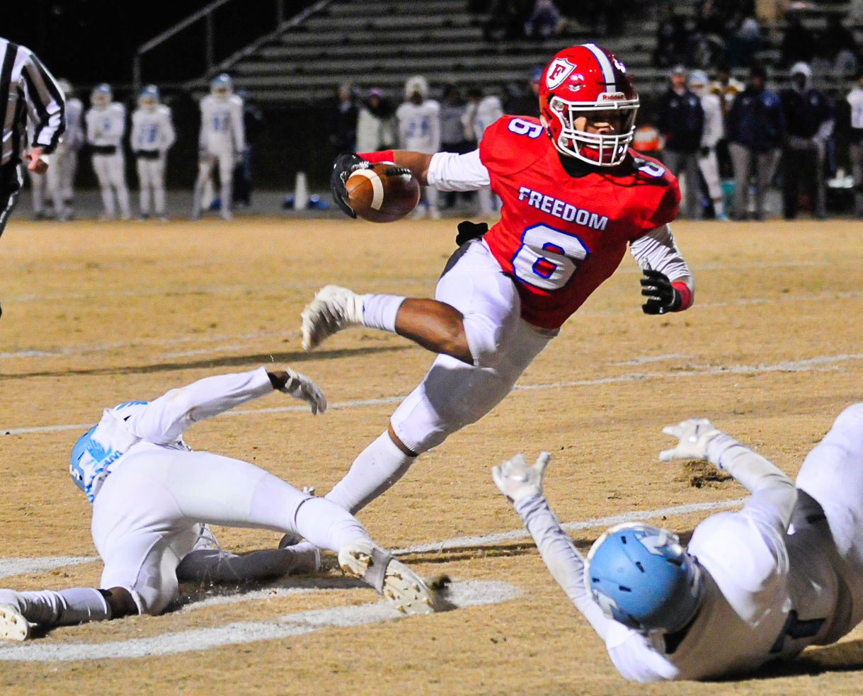 Freedom football 3.jpg